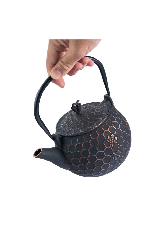 Cast Iron Teapot with Infuser – Bronze Honeycomb Bee, 1.8L / 60 oz