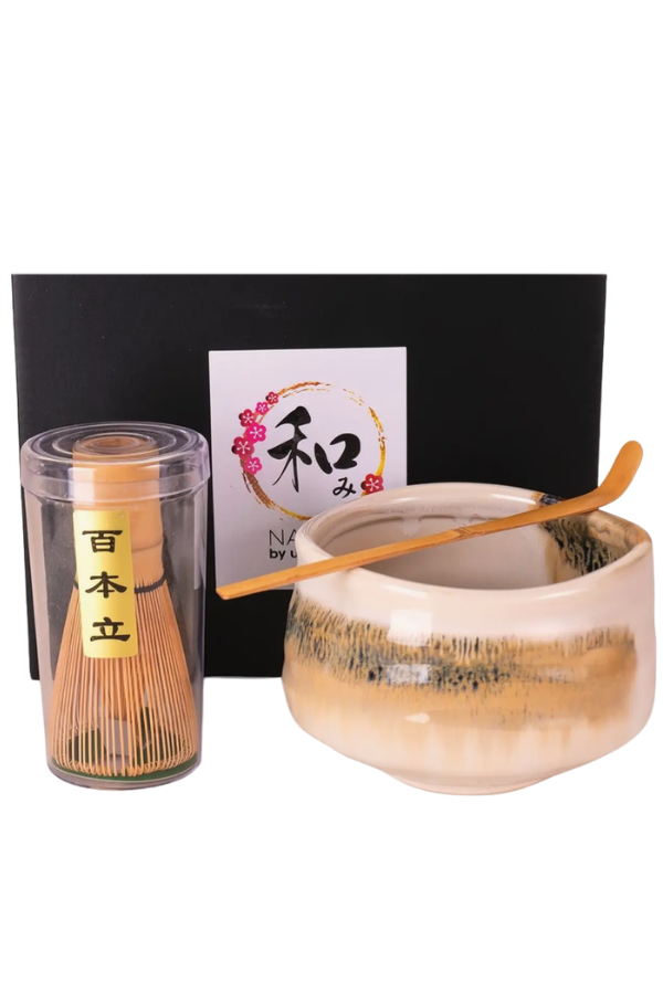 Porcelain Matcha Gift Set with Whisk and Scoop – White, 21 oz